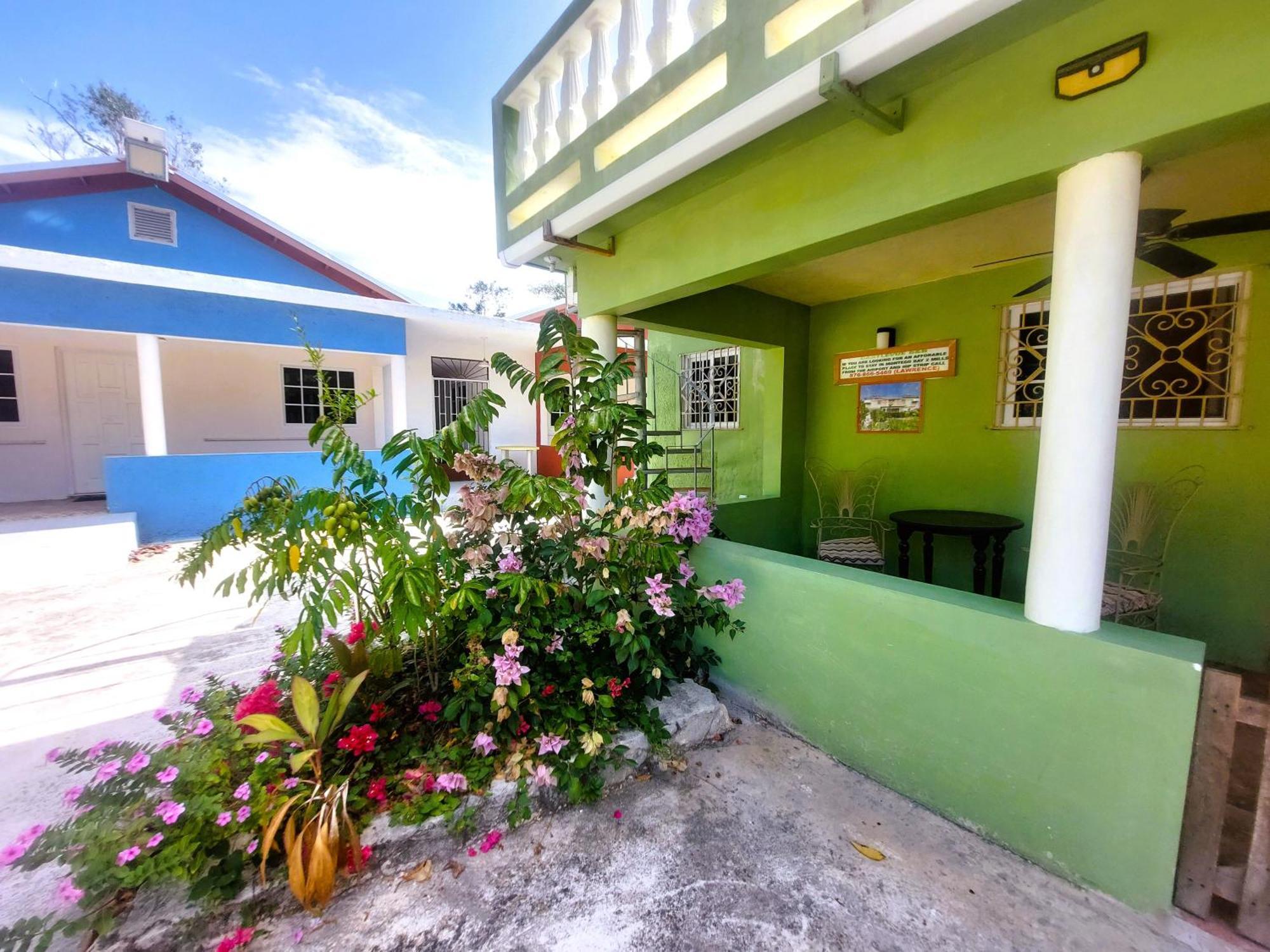Stoney Gate Cottages Negril Exterior foto